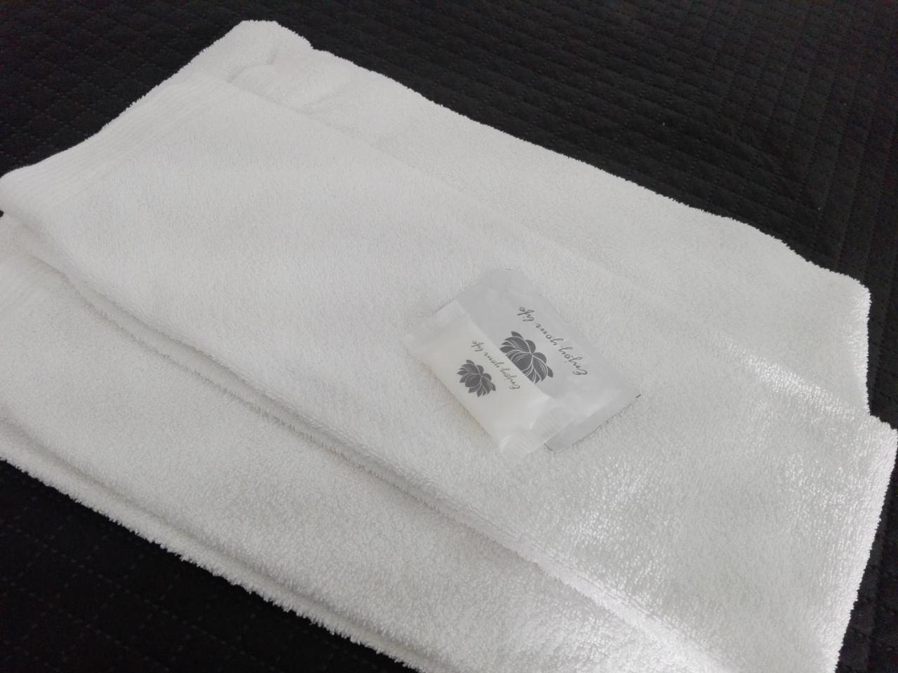 龙巴酒店 欧里基 外观 照片